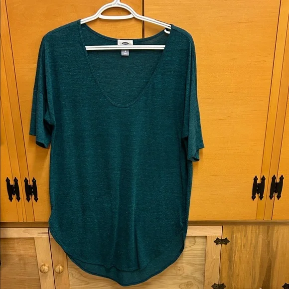 Old Navy tunic length tshirts - Picture 3 of 6